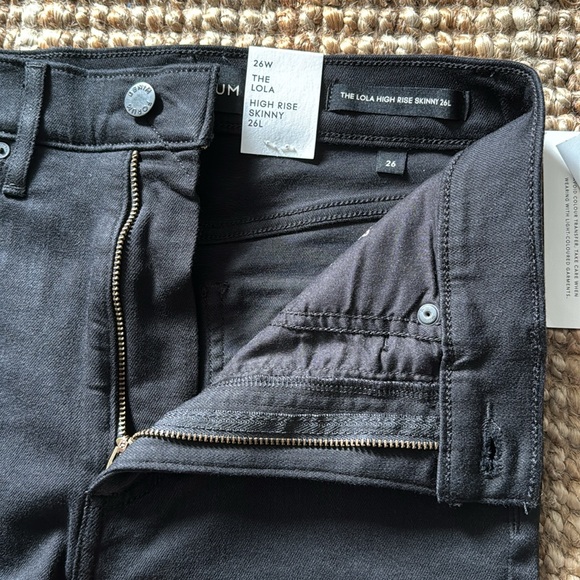Denim Forum High Rise Skinny black jeans NEW Size 26 - Picture 2 of 5